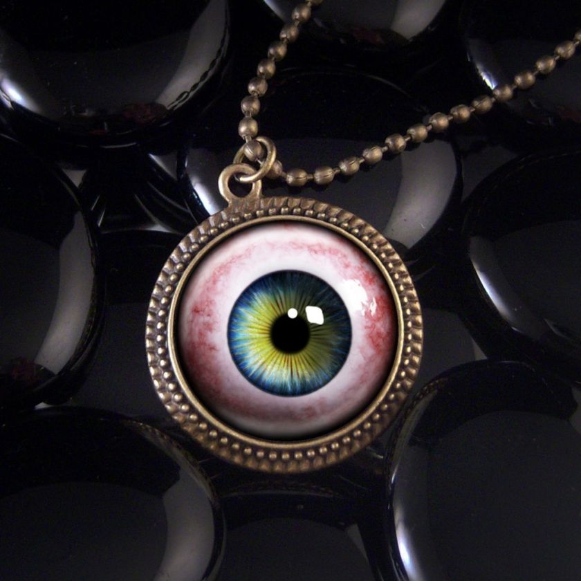 Human Eye Taxidermy Eyeball Halloween Antique Bronze Pendant Necklace 
