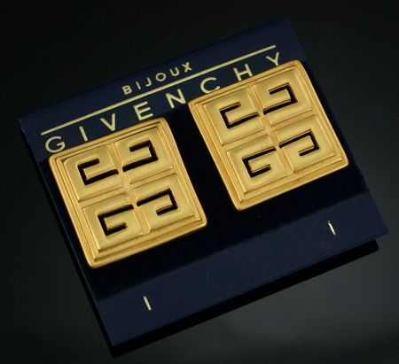 Vintage Givenchy Logo Gold Square Logo Clip 1 28 mm Medallion 